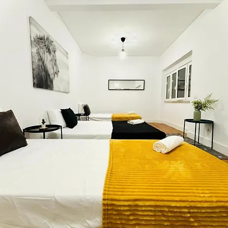 호스텔 Luxury Centre *