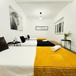 Albergue Luxury Lisbon City Centre Rooms *