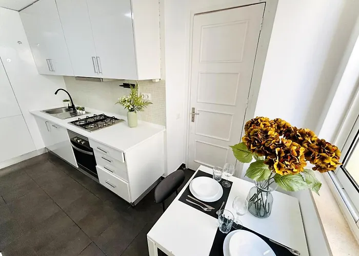 Luxury Rooms, Centre * Lisbon